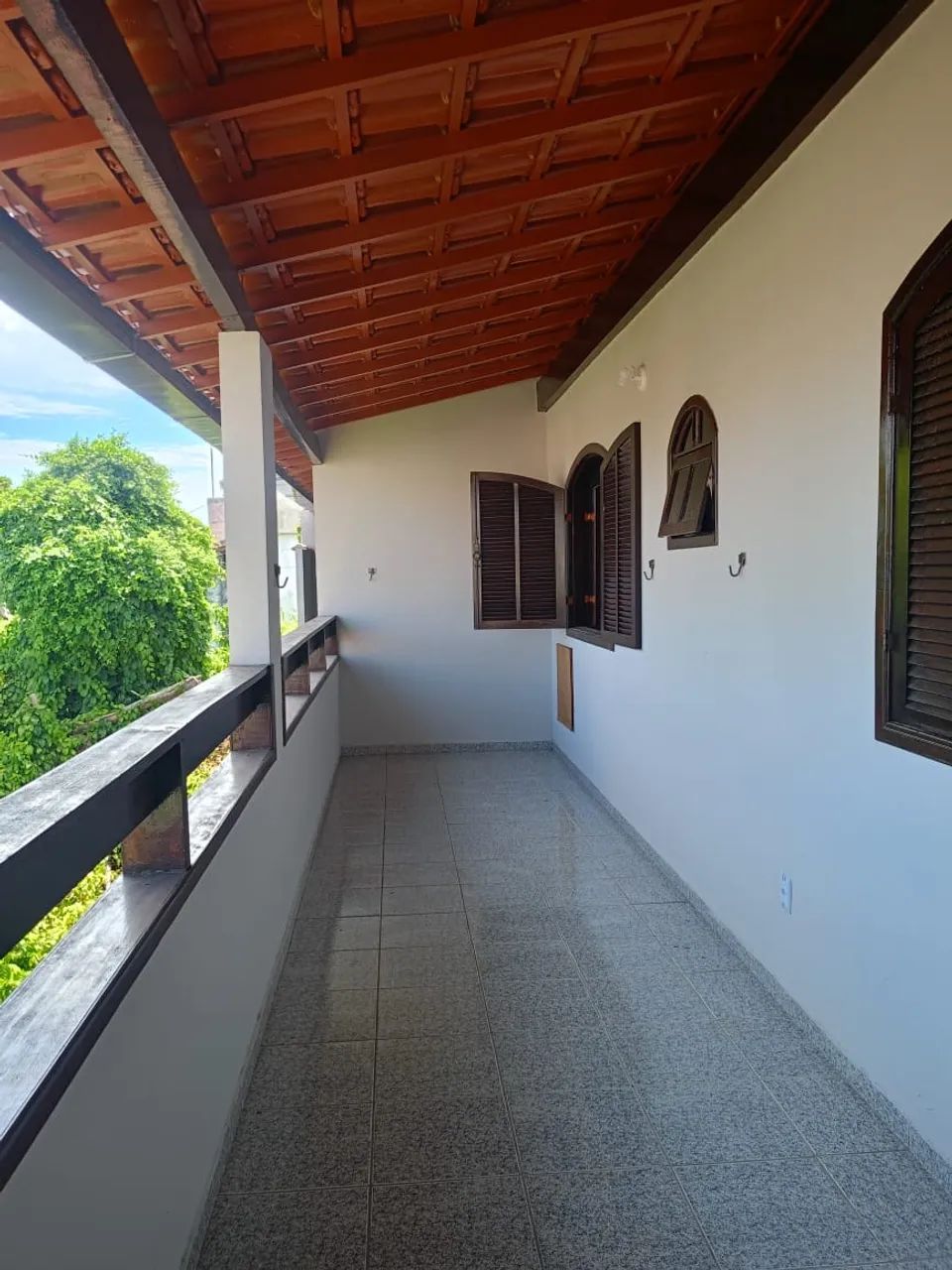 ALUGO CASA RECÉM REFORMADA NO FONSECA - Foto 5