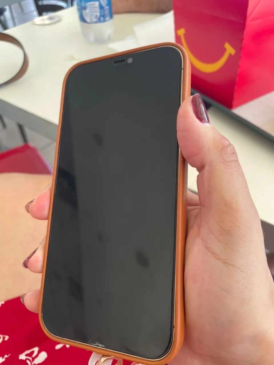 iPhone 12 Pro Max dourado - Foto 4