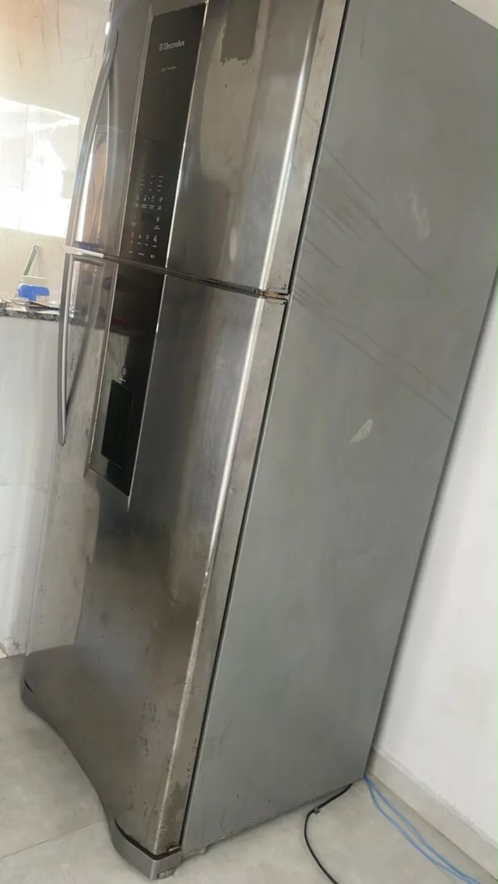 Geladeira Eletrolux
