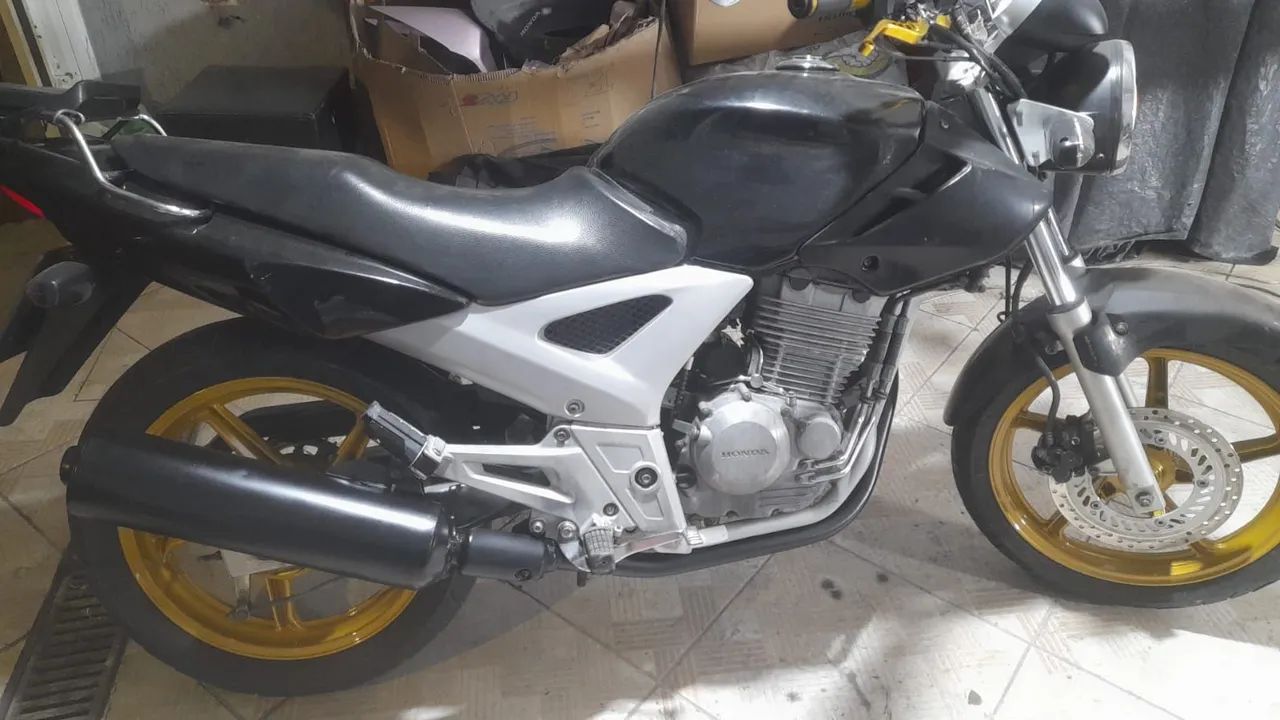 CBX Twister 250 - Foto 5