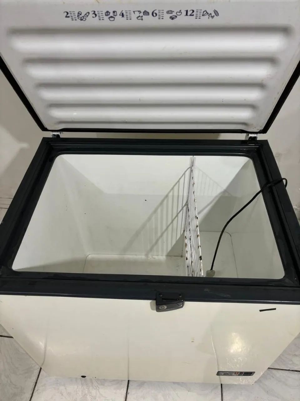 Freezer Horizontal Metalfrio - Foto 2