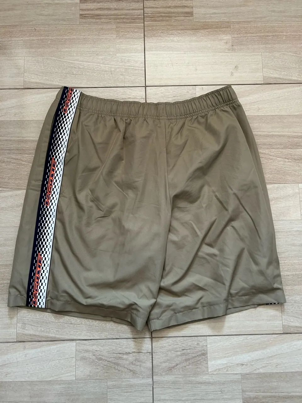 Bermuda Lacoste Sport - Foto 4