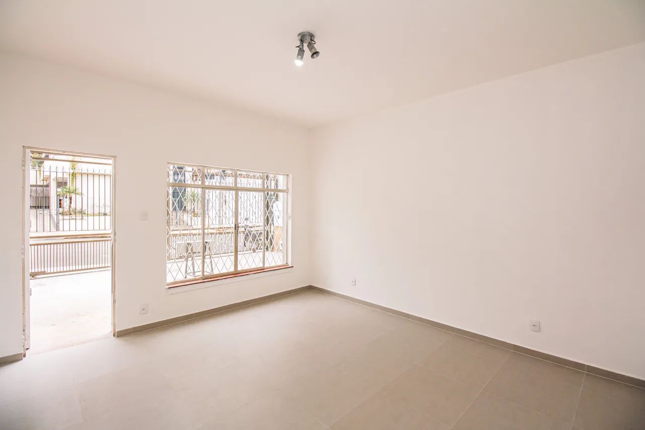 Uma casa e muitas possiblidades para locação - Foto 3