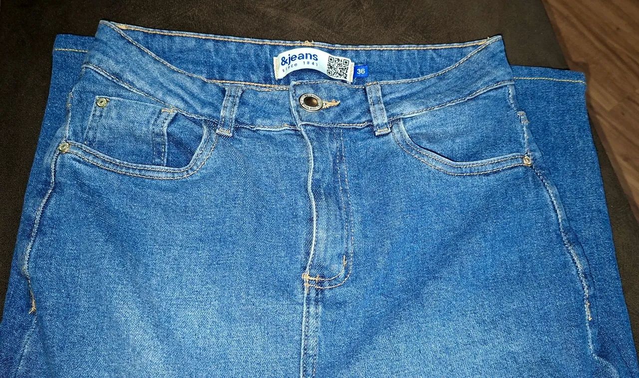 Saia jeans midi