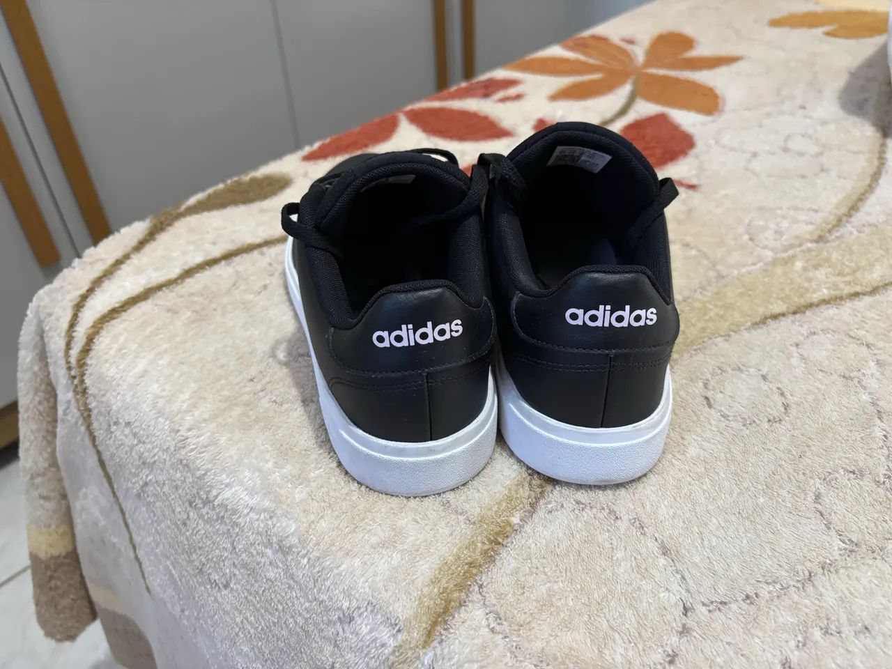 Tênis Adidas  - Foto 3