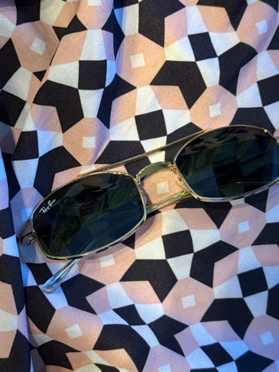 OCULOS Ray Ban RB3719 em ótimo estado de conservação - Foto 2