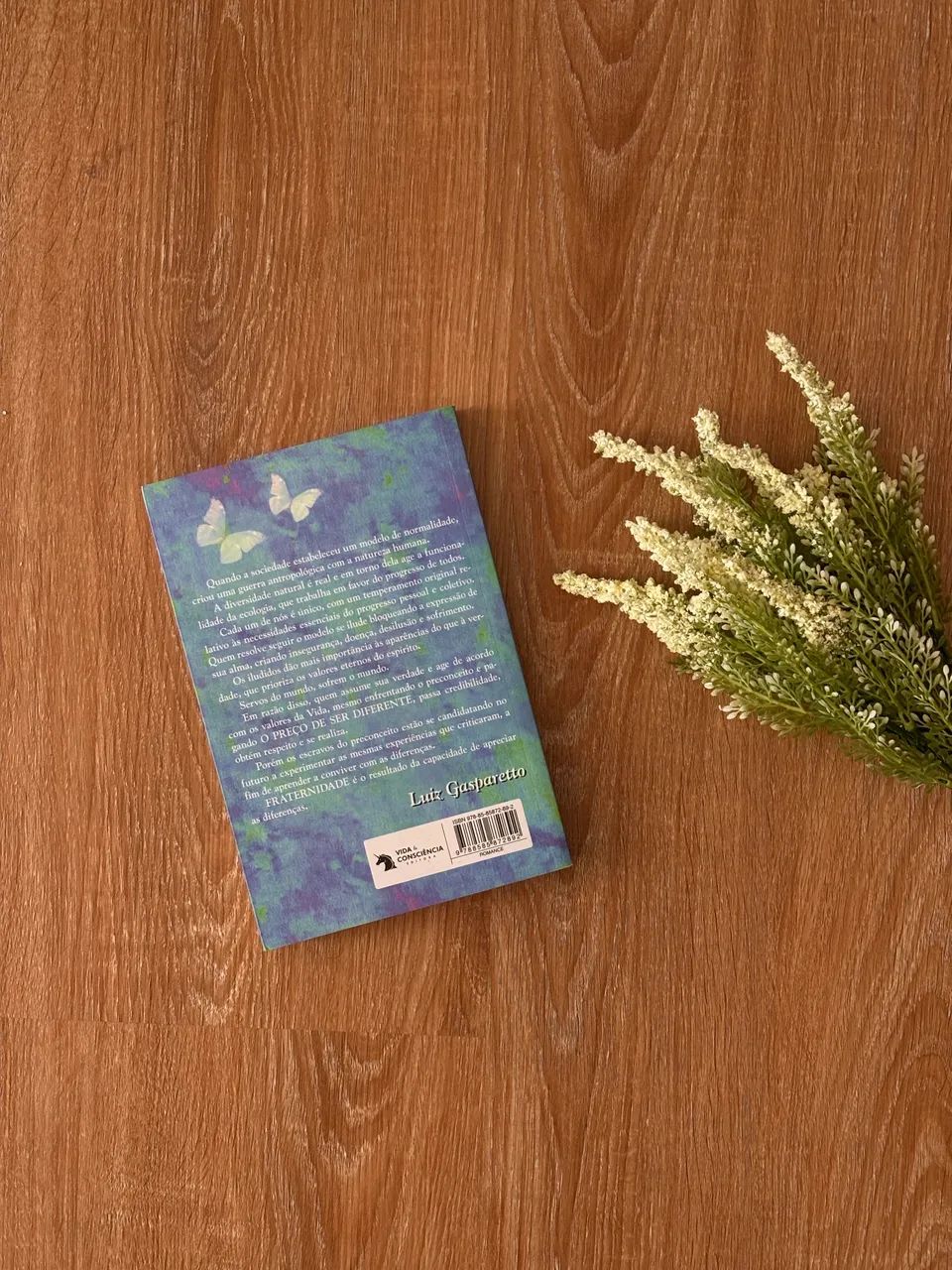 Livro: O Preço. De Ser Diferente  - Foto 2