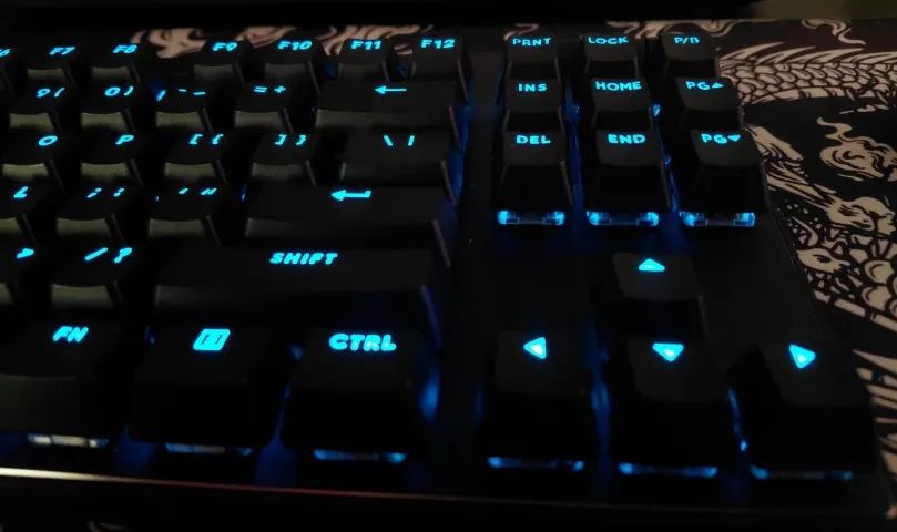 Teclado Logitech G PRO X TKL LIGHTSPEED