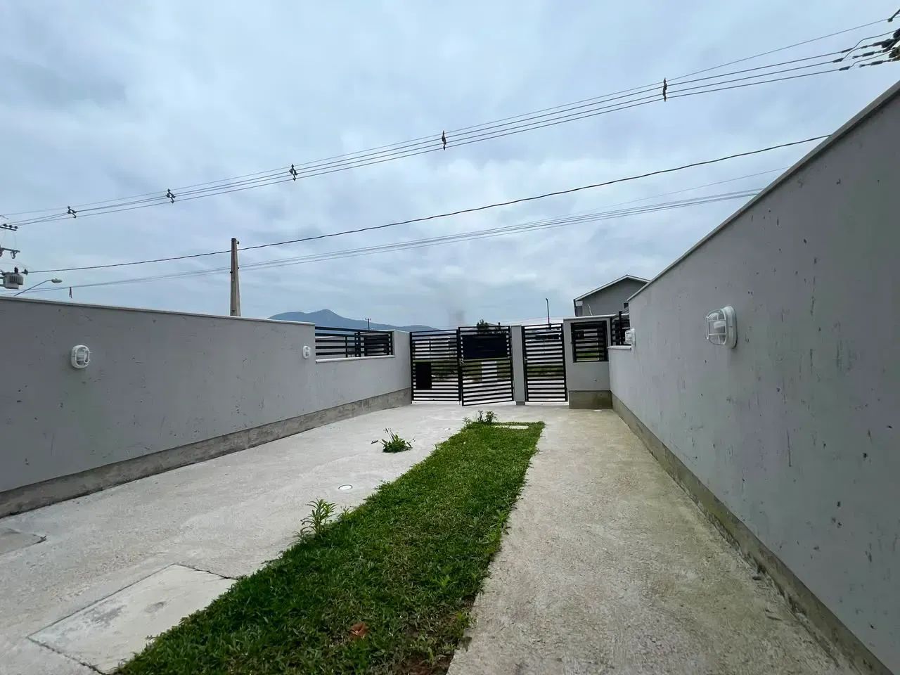 WLA/Sobrado Sofisticado com 2 Suítes | Sertão do Maruim  Nova São José - Foto 3