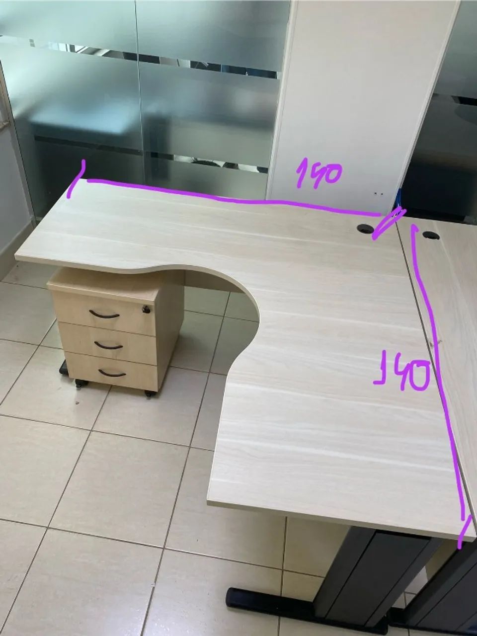 Mesa de estação de trabalho Flexibase 1,4mX1,4m cor bege claro 