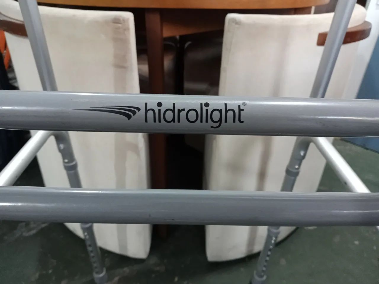 Andador Dobrável Hidrolight em alumínio  - Foto 2