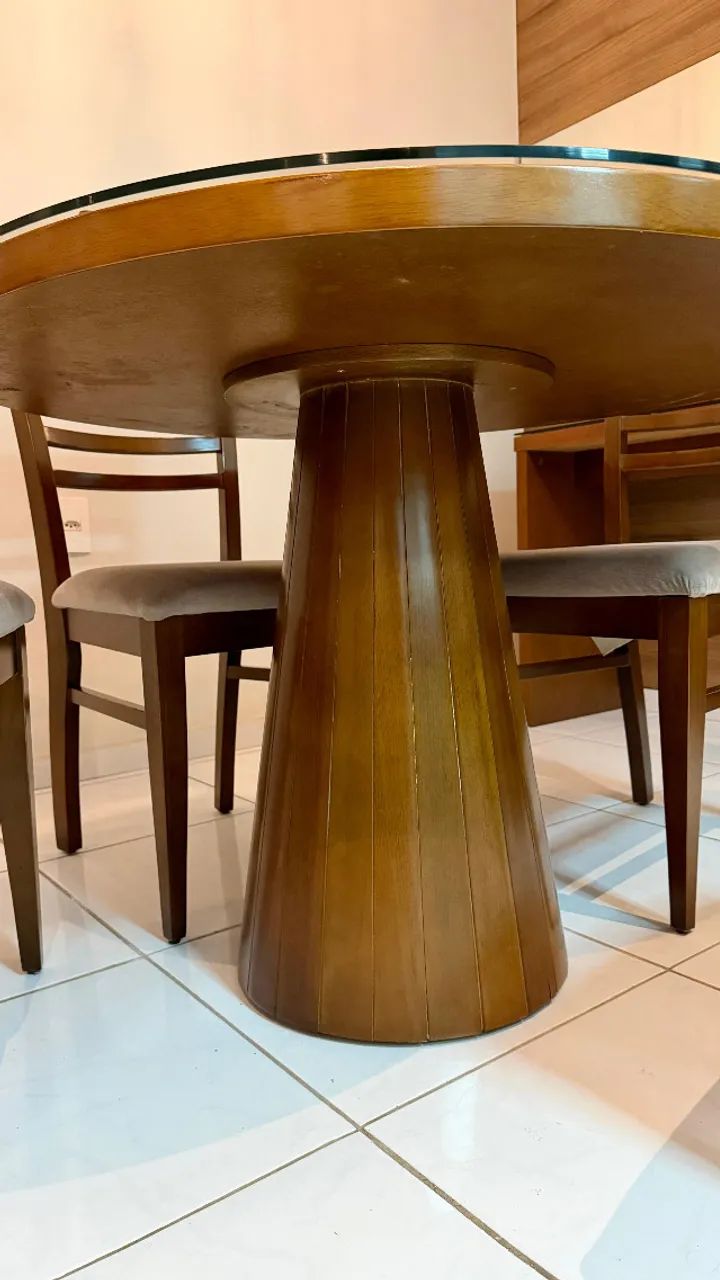 Mesa de Jantar Jacaúna com conjunto de 4 cadeiras - Foto 4
