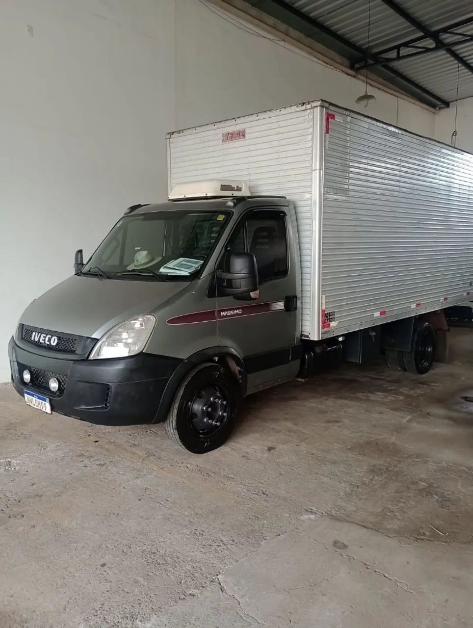 Vende Iveco Dailly 70C16 Massimo  - Foto 3