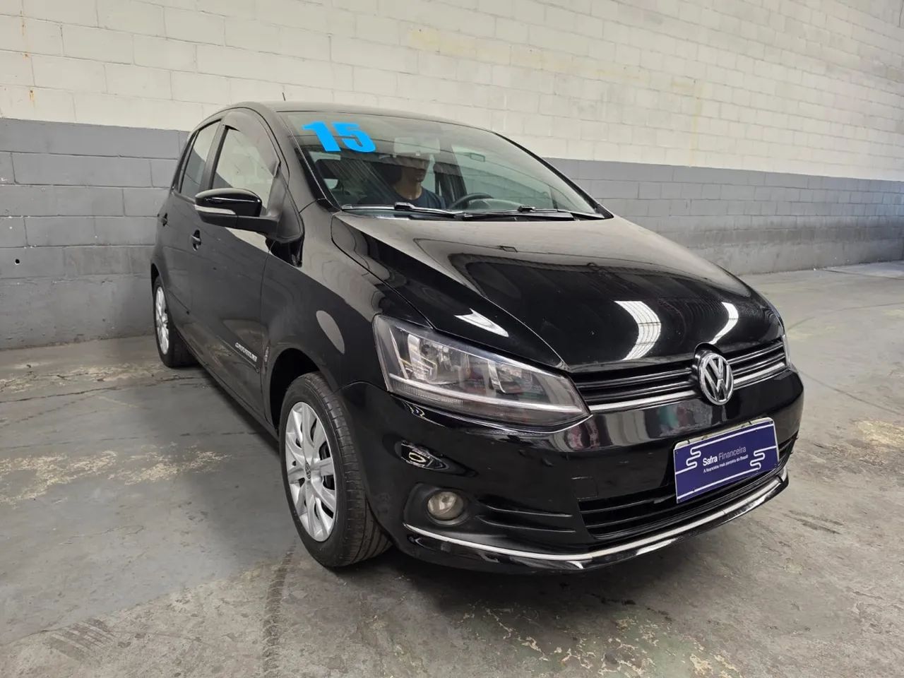Volkswagen Fox Fox Comfortline 1.0 Flex 8V 5p 2015