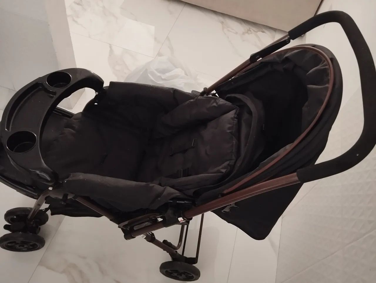 Carrinho de bebê com bebê conforto- Cosco - Foto 2