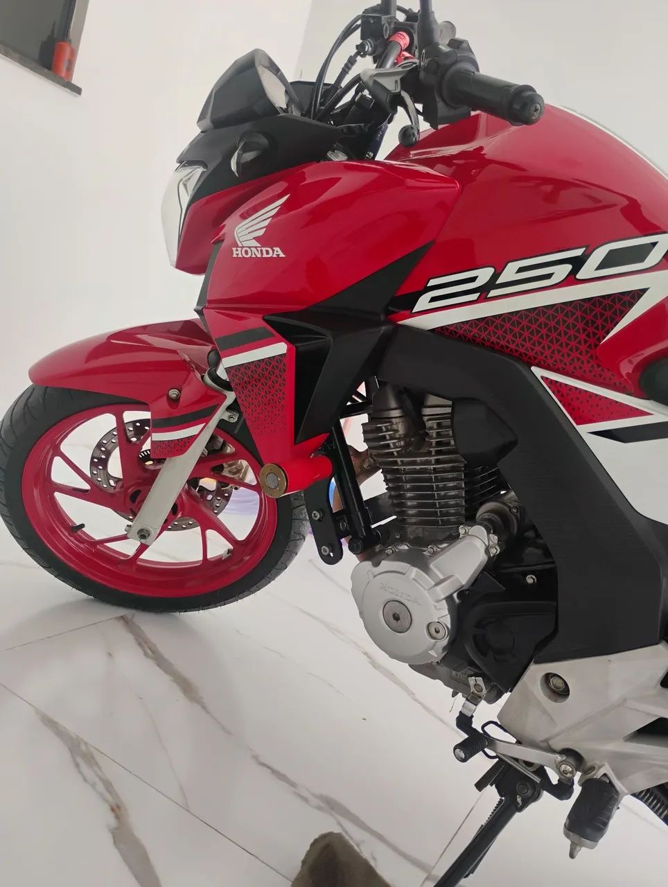 Cb Twister 250 ABS 2022 - Foto 4