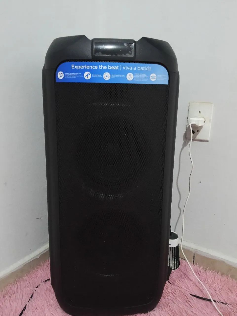 Caixa de som Philips 1300 W