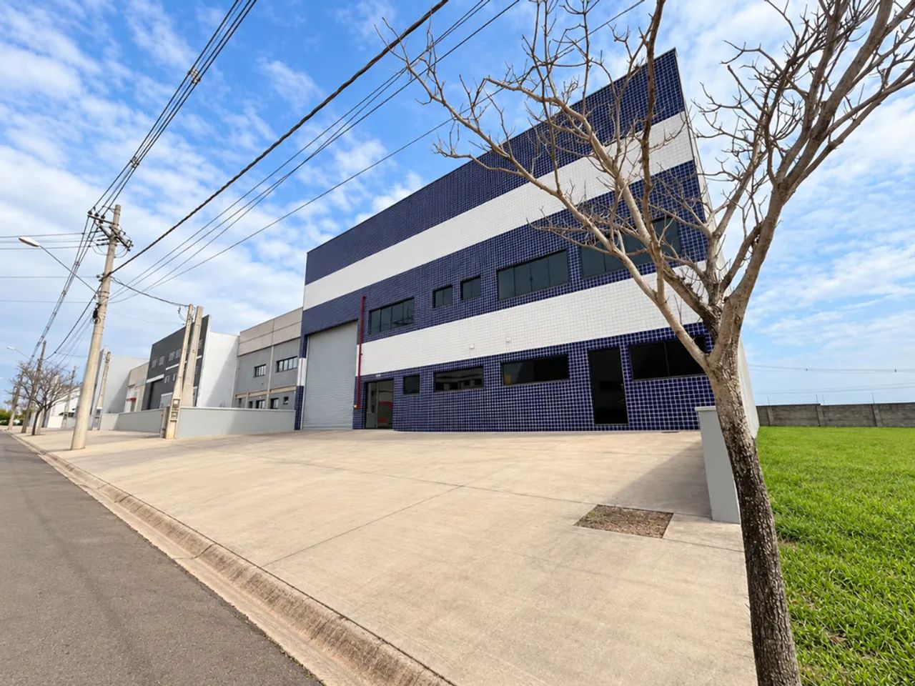 Galpão para alugar em Santa Bárbara D'Oeste, Cintec, com 989 m², Cintec - Foto 2