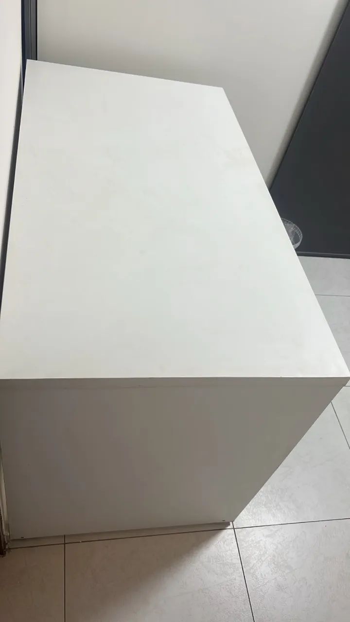 Mesa/ escrivaninha em MDF - Foto 2