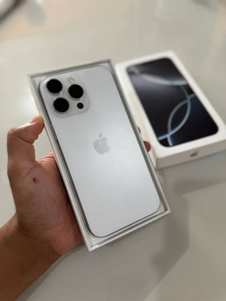 iPhone 16 pro max 256GB 100% bateria - Caixa e nota fiscal  - Foto 3