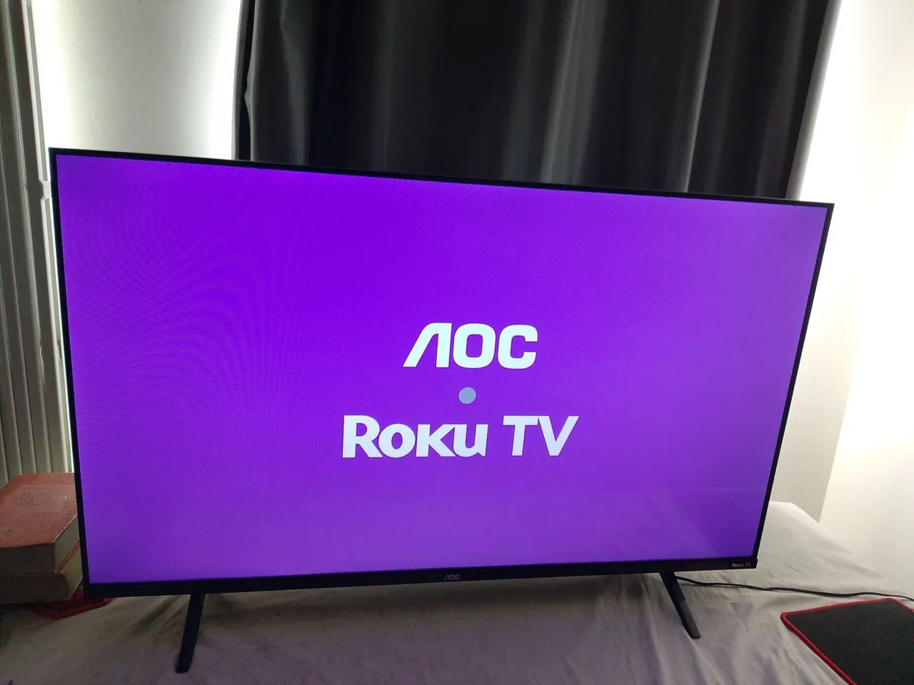 ? VENDO SMART TV NOC ROKU TV - 43 POLEGADAS! - Foto 2
