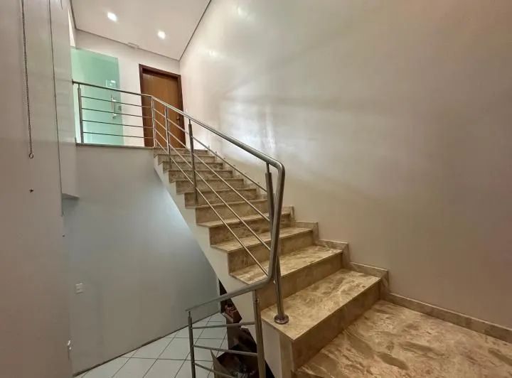 Casa em condomínio fechado JARDIM VITÓRIA