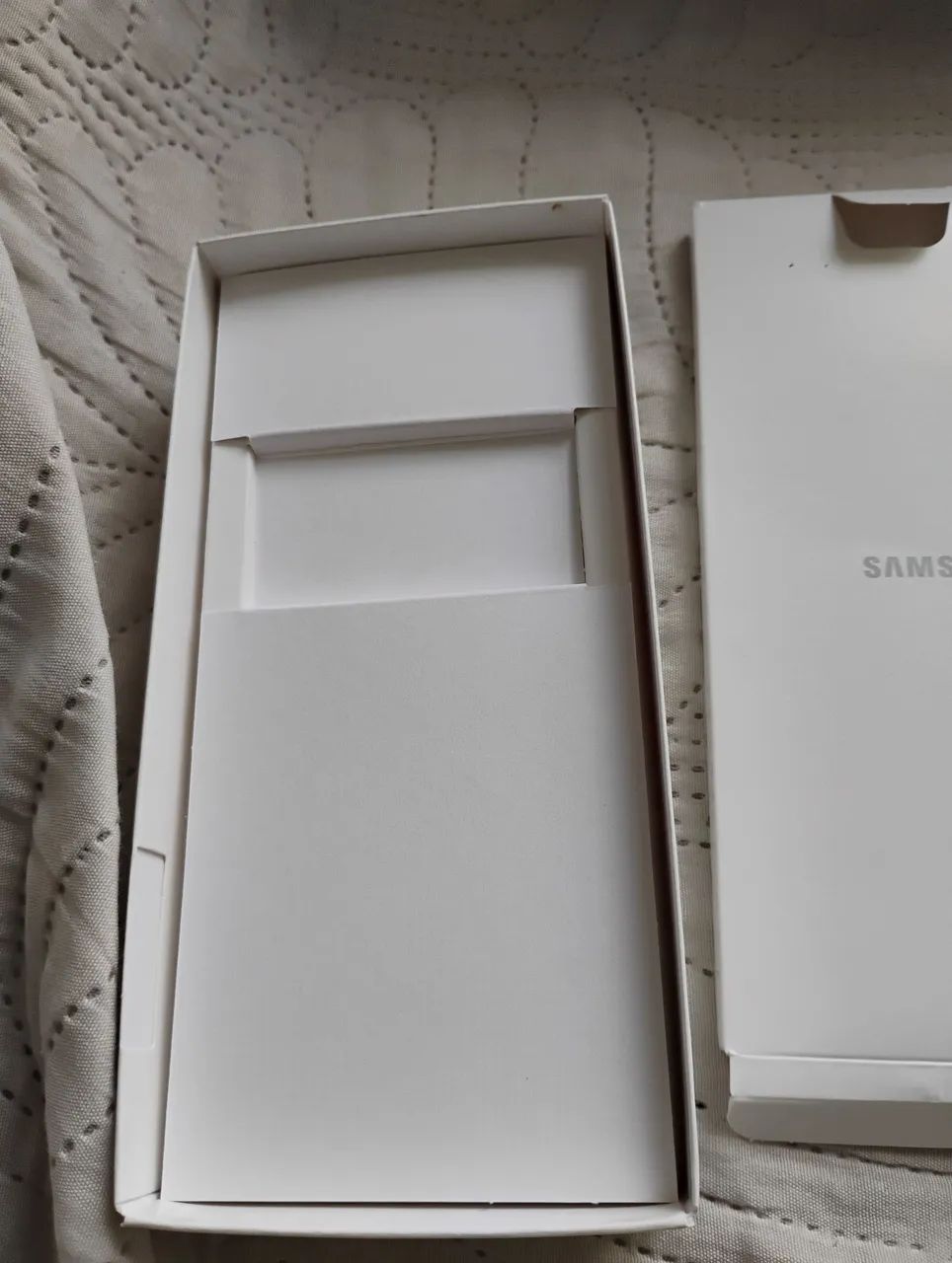 Vendo caixa e manuais Edge 20 e Samsung M52 - Foto 5