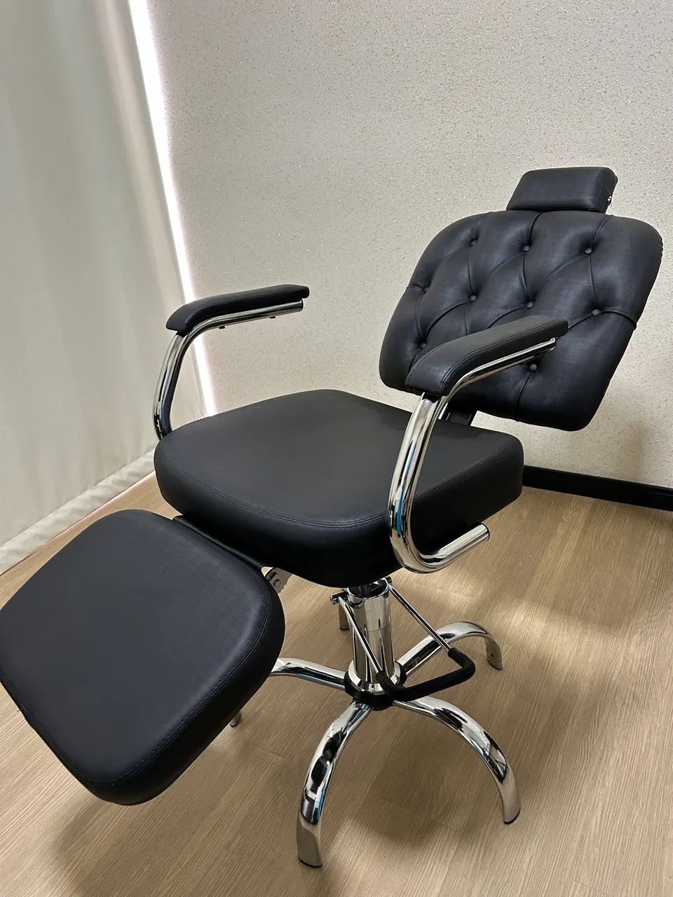 Vendo cadeira para estética  - Foto 4