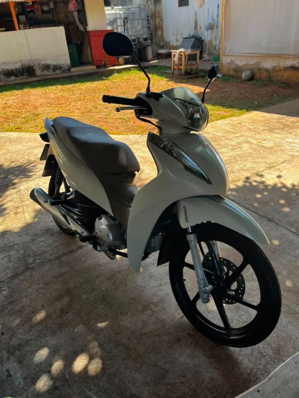 BIZ 125 BRANCA - 2017 - Foto 2