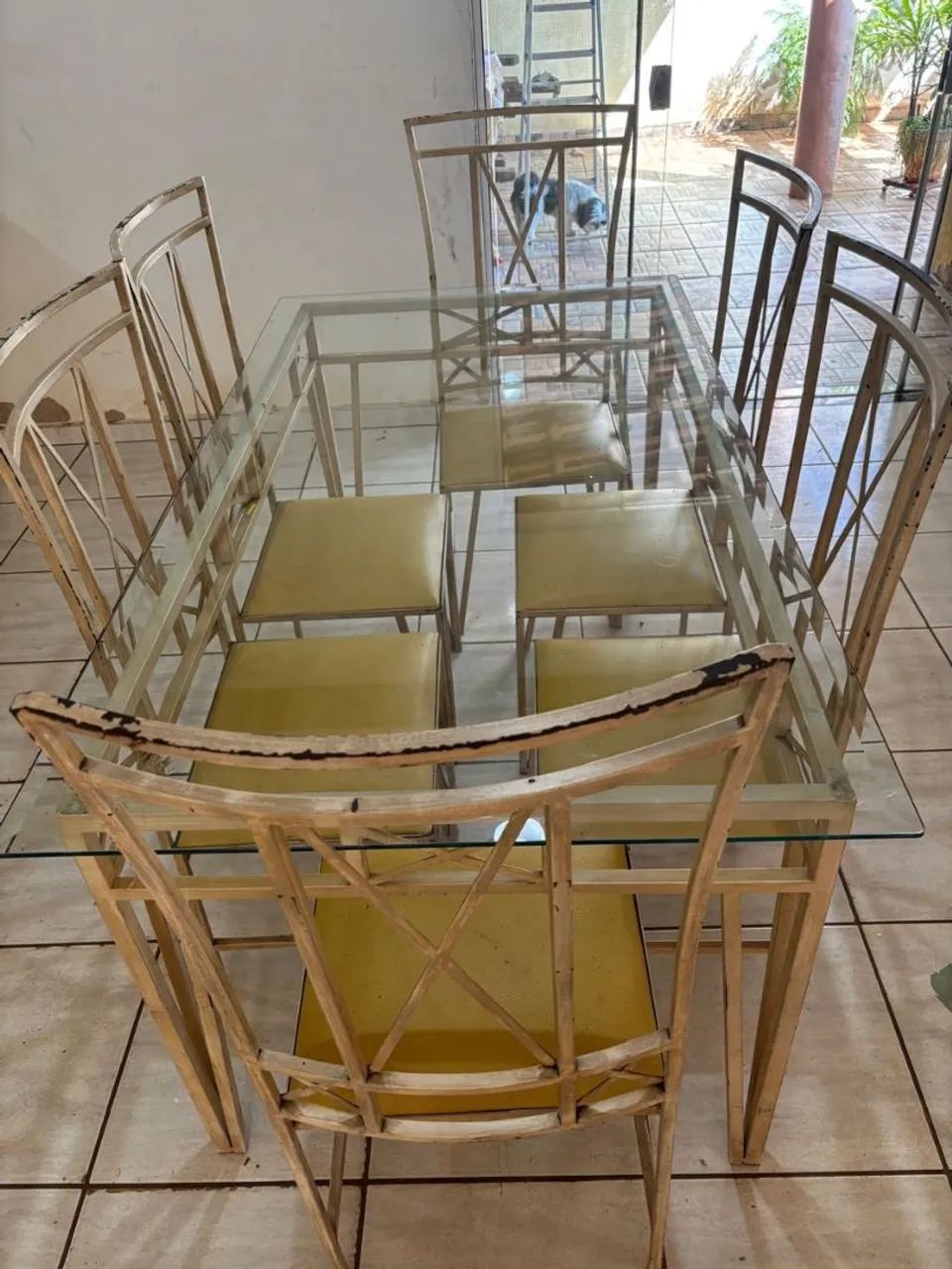 Mesa 6 lugares de ferro e vidro