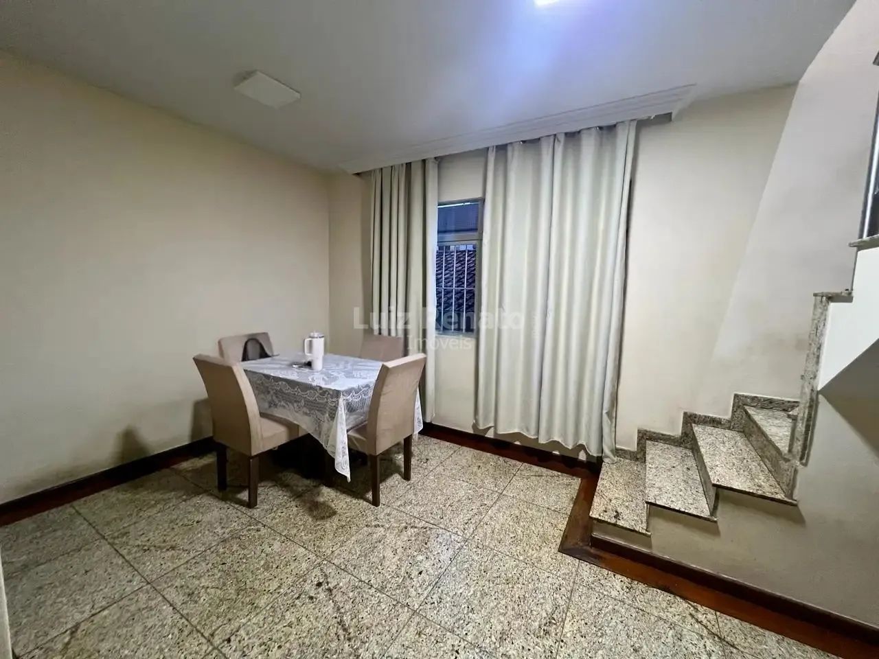 Cobertura à venda no bairro Palmares