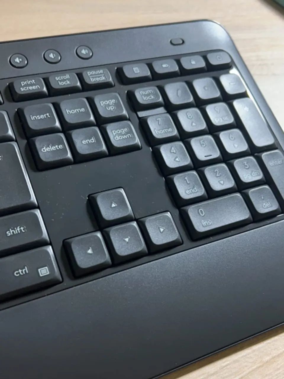 Kit Mouse e Teclado Sem Fio Logitech MK540 - Foto 4