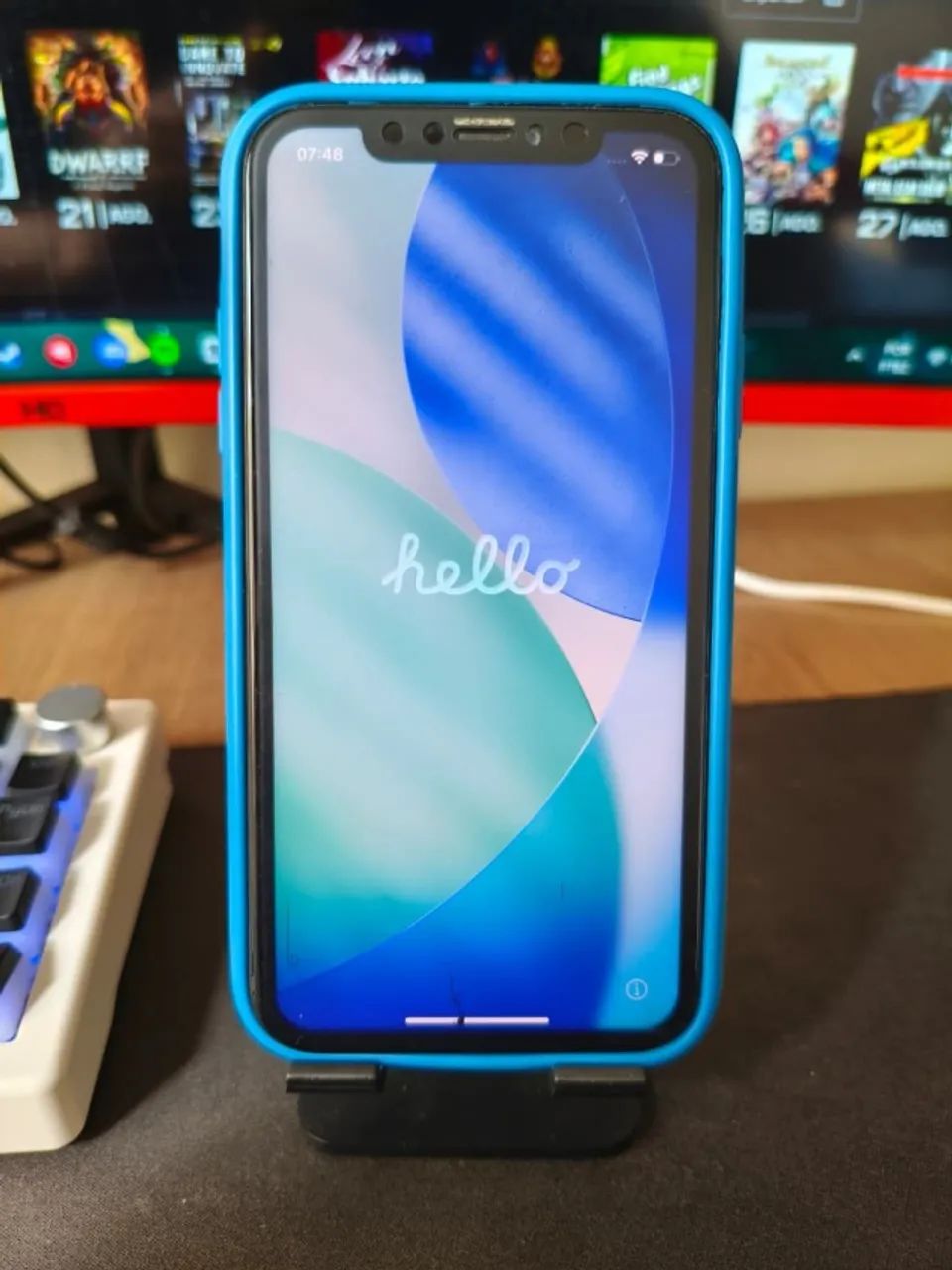 iPhone 11 64GB Funcionando - Para Conserto/Peças - Face ID OK