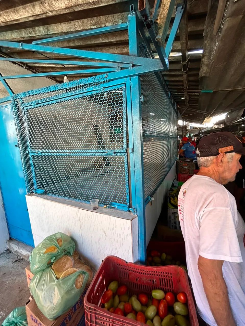 Alugo ponto comercial na feira de afogados - Foto 5