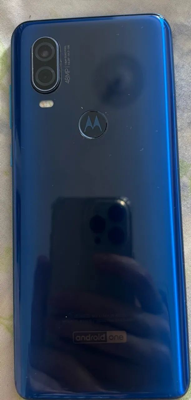 Motorola One Vision