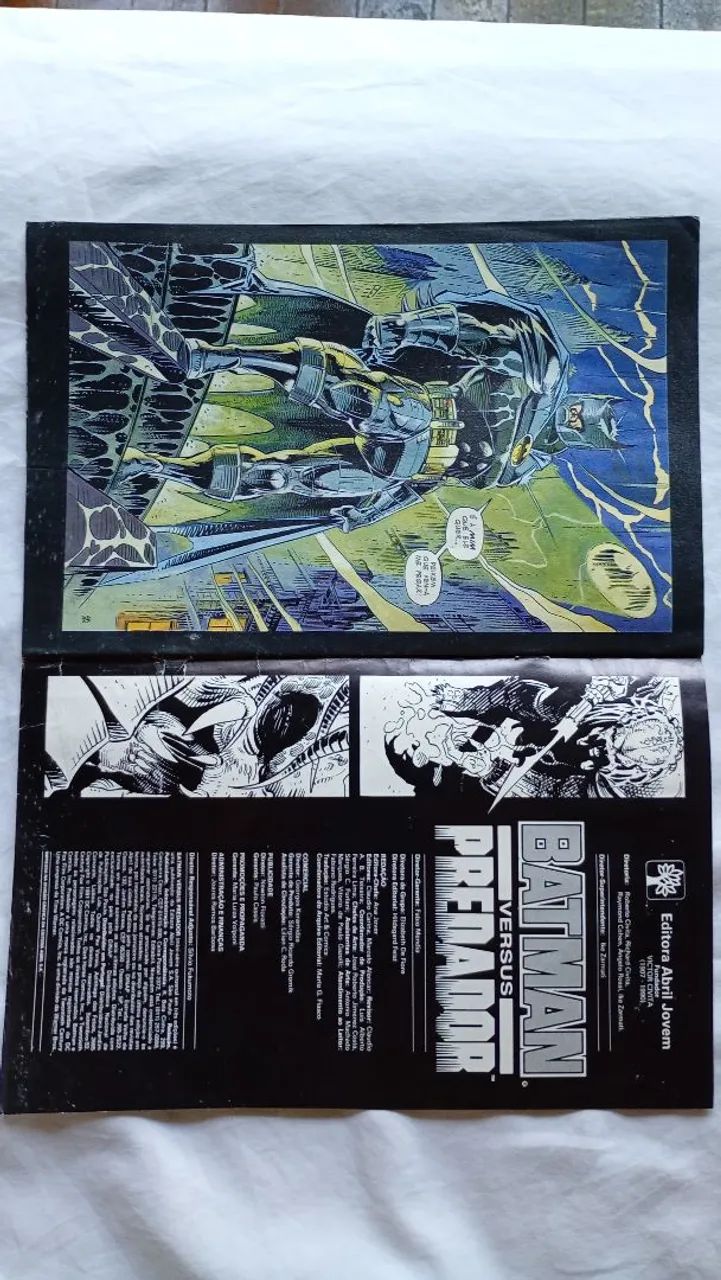 Gibi HQ Batman vs Predador #2 - Foto 3