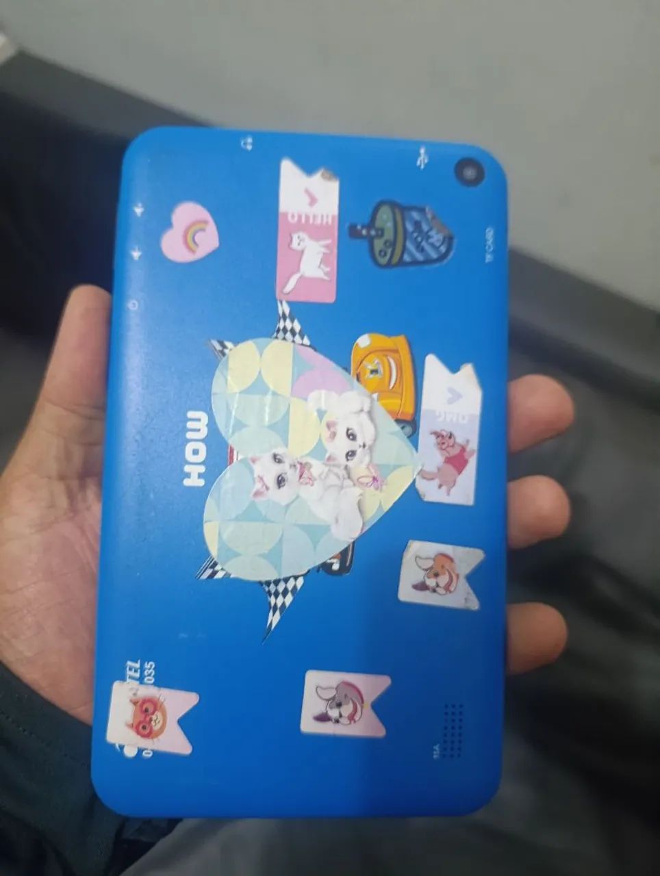 Tablet tela quebrada,. não funciona mas dá sinal de "vida" - Foto 2