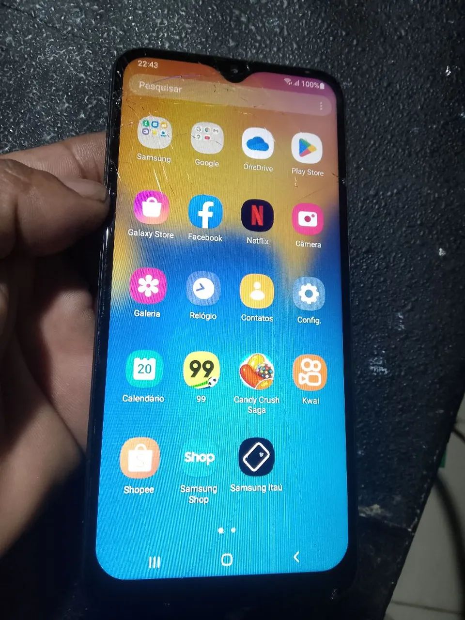 Celular Samsung A20 excelente  - Foto 5