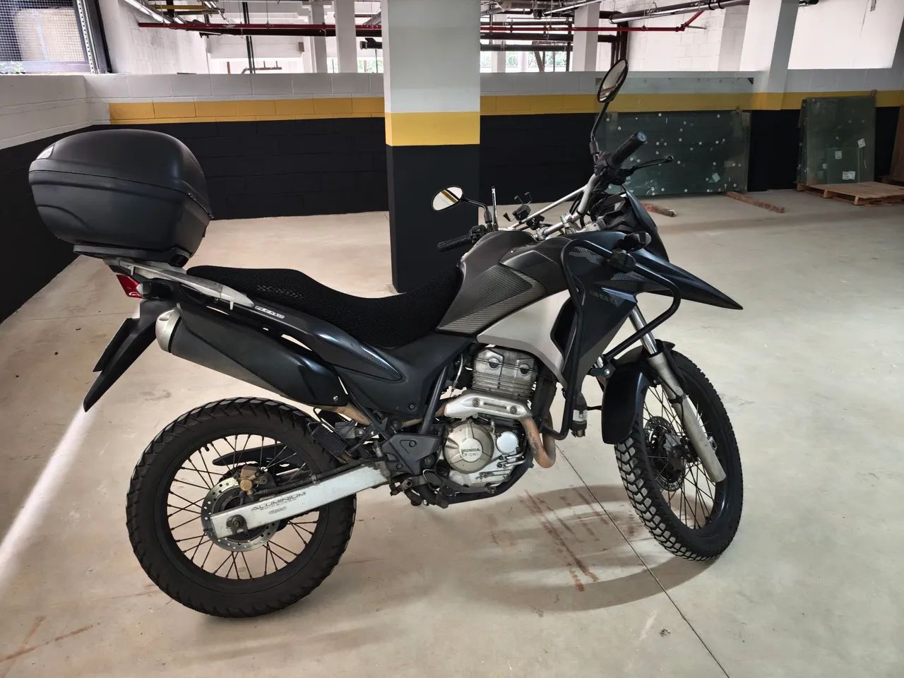 XRE 300