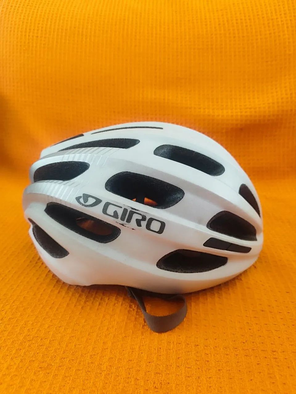 Capacete Giro Branco 