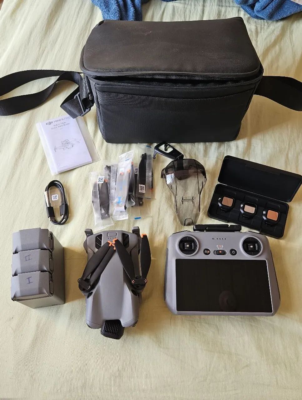 Drone DJI Mini 5 Pro + Combo Plus