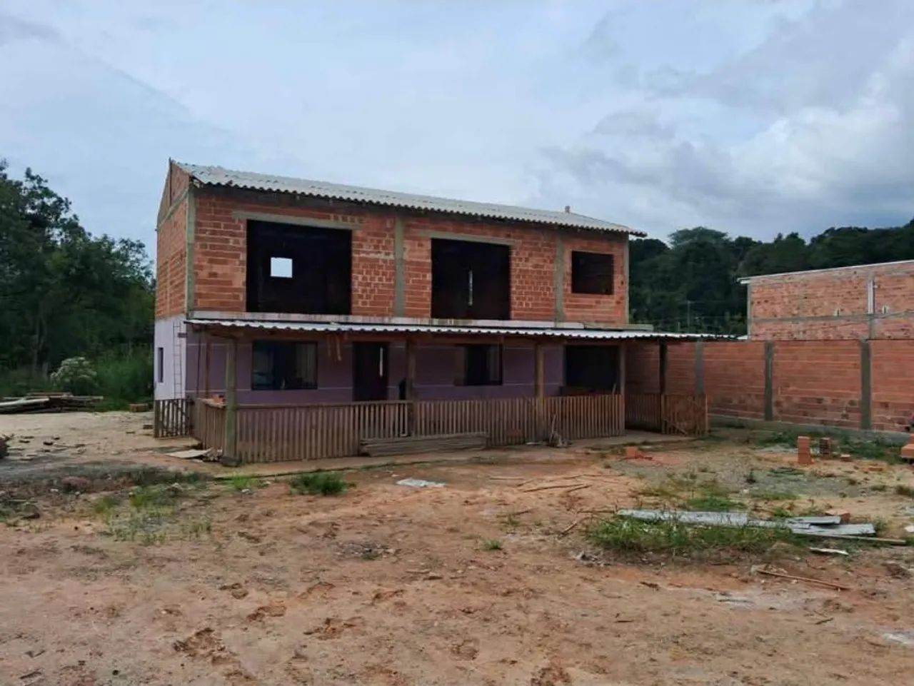 Chaclara com casa 
