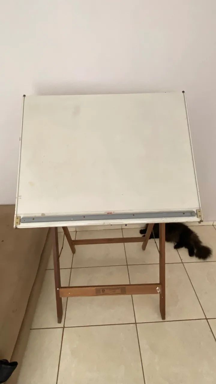 Mesa de desenho técnico 
