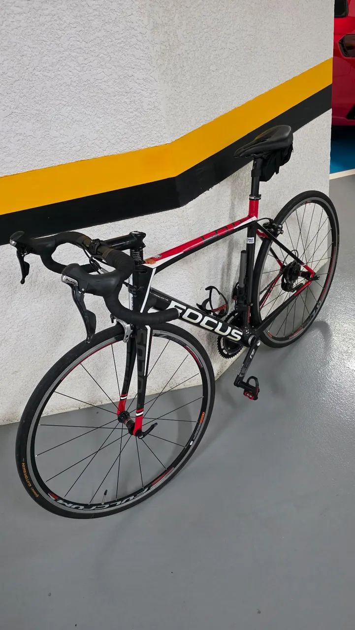 Bike speed Carbono Focus