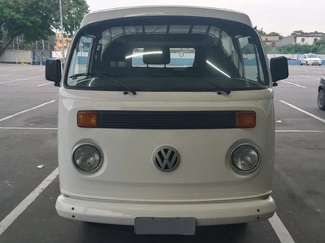 Volkswagen Kombi Furgão 2000