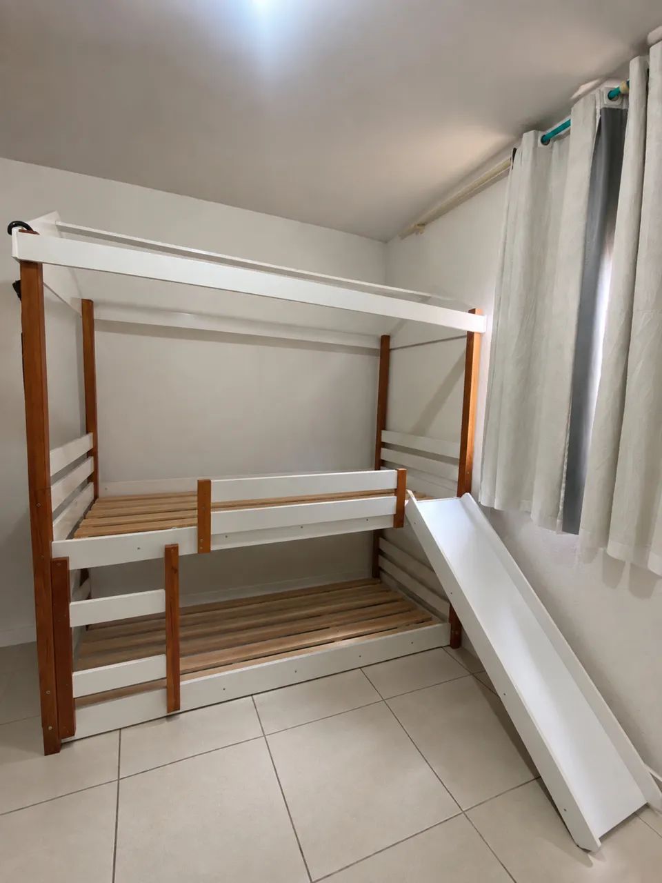 CAMA INFANTIL BELICHE COM ESCORREGA