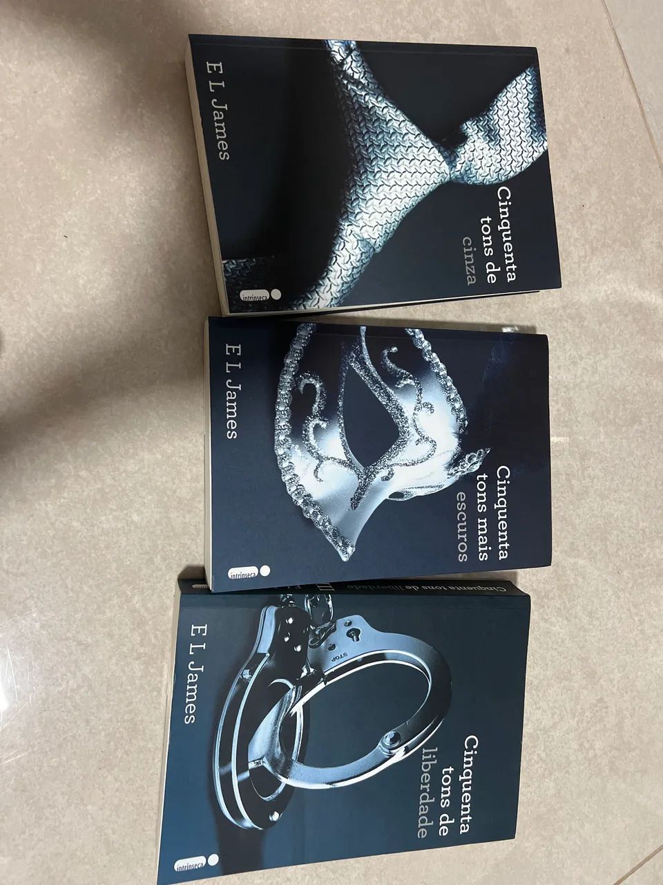 Trilogia Cinquenta Tons de Cinza