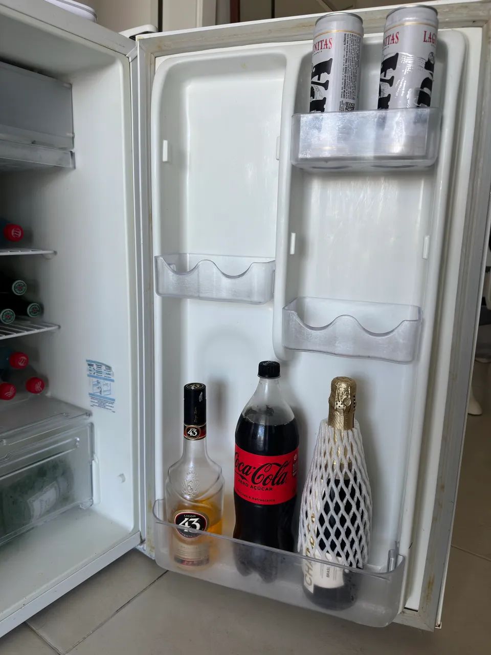Frigobar Electrolux ER120  - Foto 3