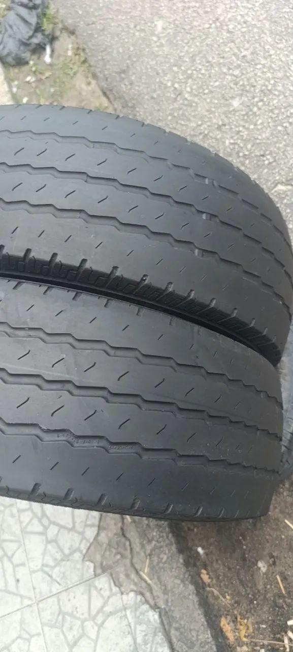 Pneus 225/75/16 Continental 8 lonas. - Foto 4