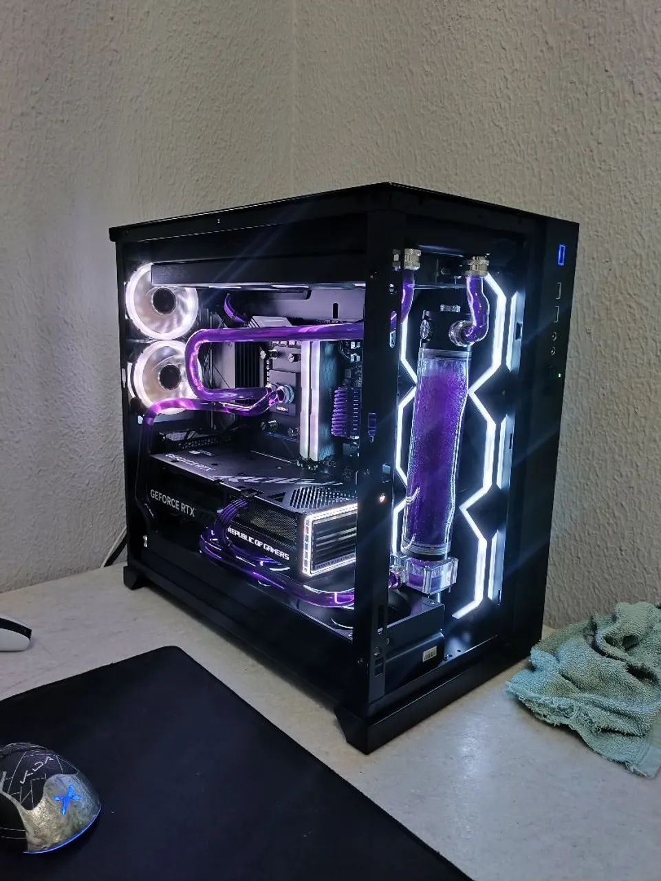 Pc gamer 75700x + 4060ti Asus rog